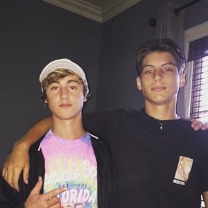 Meet your Posher, Cameron